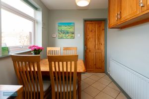 Breakfast Room- click for photo gallery